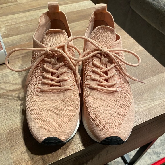 14th & Union Shoes - Pink Sneakers by 14th & Union
